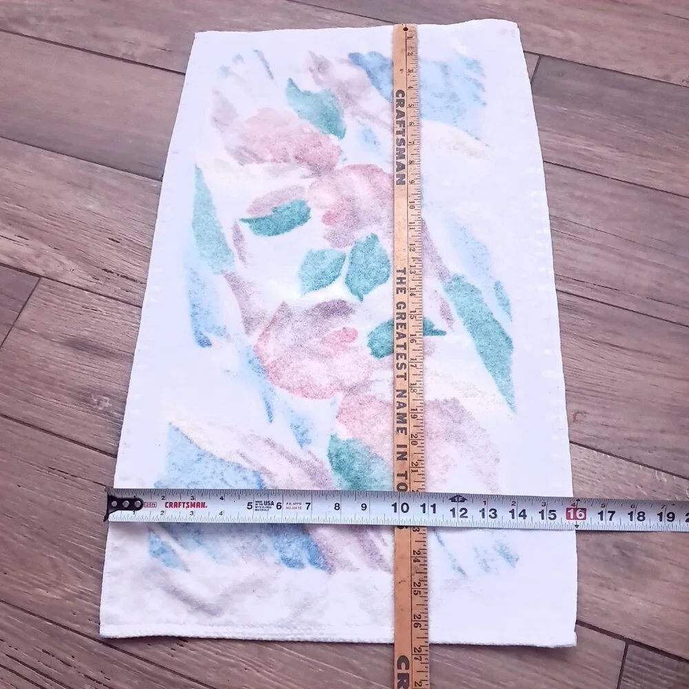 Vintage Croscill hand Towel Watercolor Pastel Brushstrokes Floral abstract 80 90
